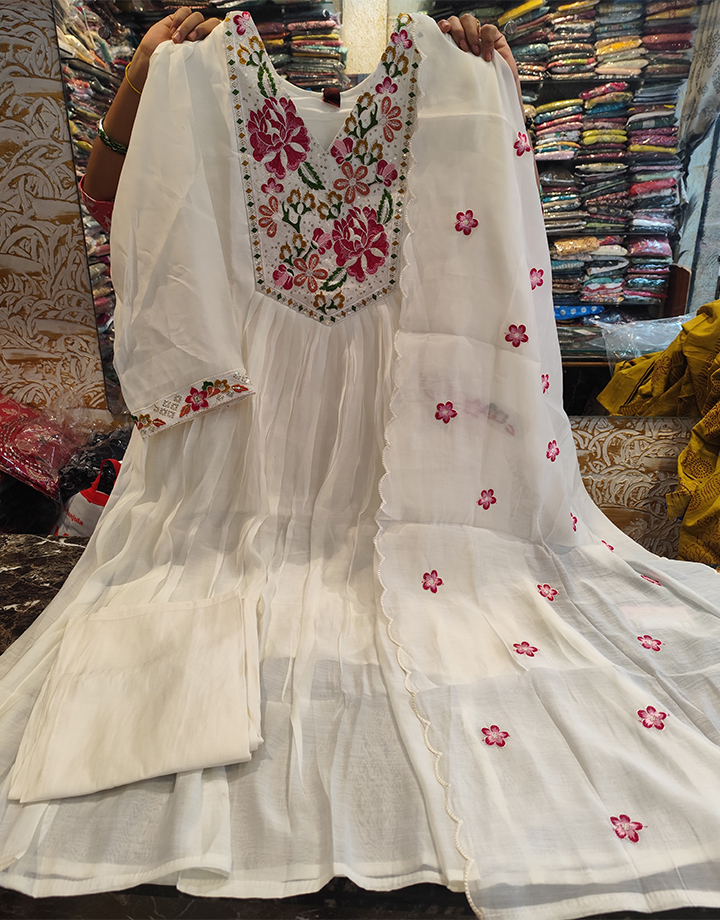 Embroidery 3 Piece Set
